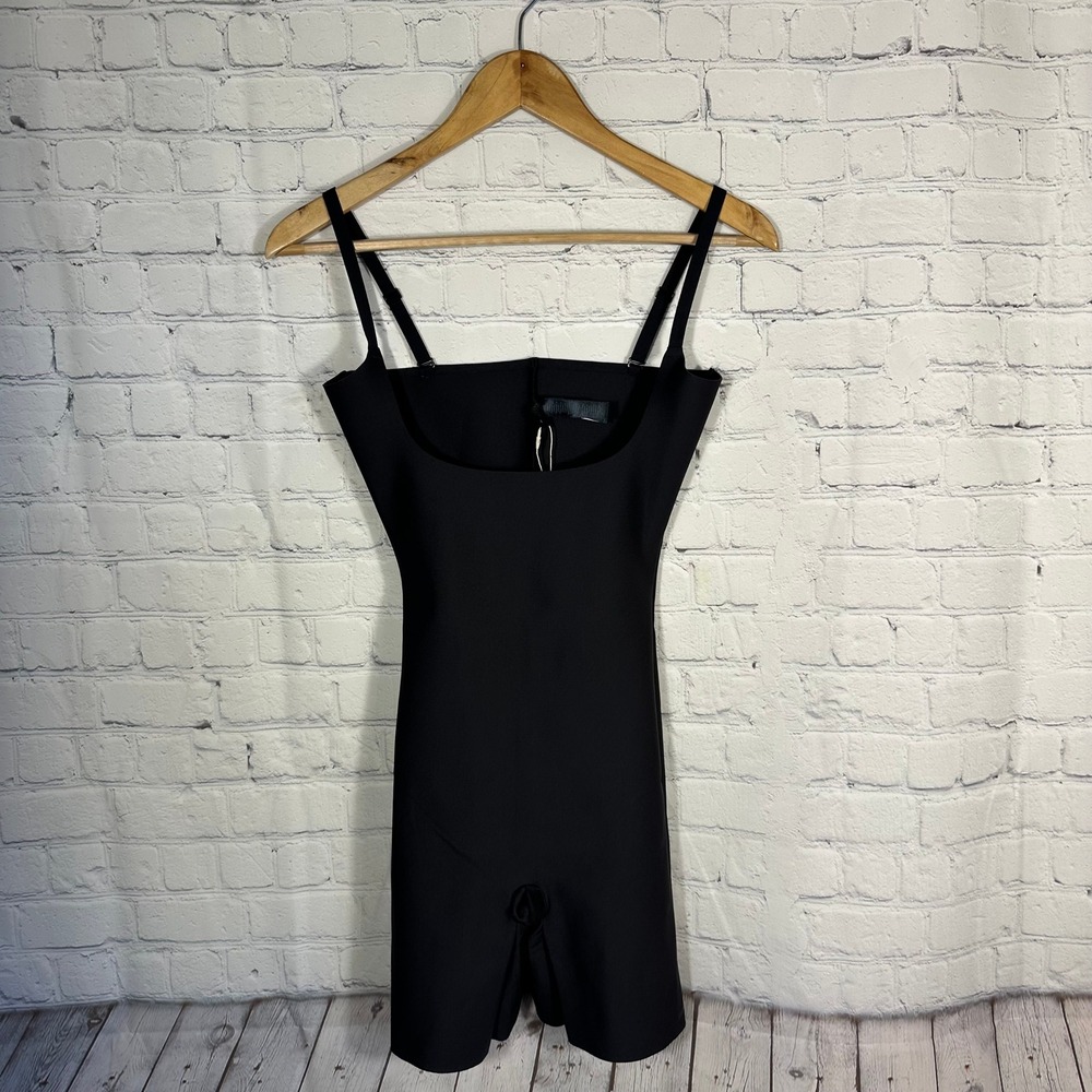 NEW‎ SKIMS Body CS Open Bust Mid Thigh Bodysuit Onyx Black Large